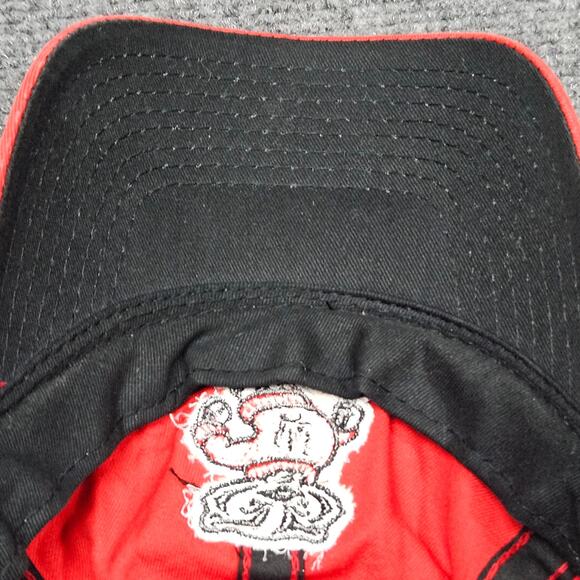 Wisconsin Badgers Bucky Mascot Red Snapback Hat NCAA College Cap Madison - Picture 3 of 6